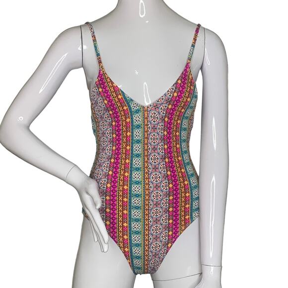 Xhilaration One Piece Bathing Suit Size XS Moroccan Print - Picture 3 of 16